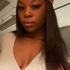 Meet your Posher, Vivian